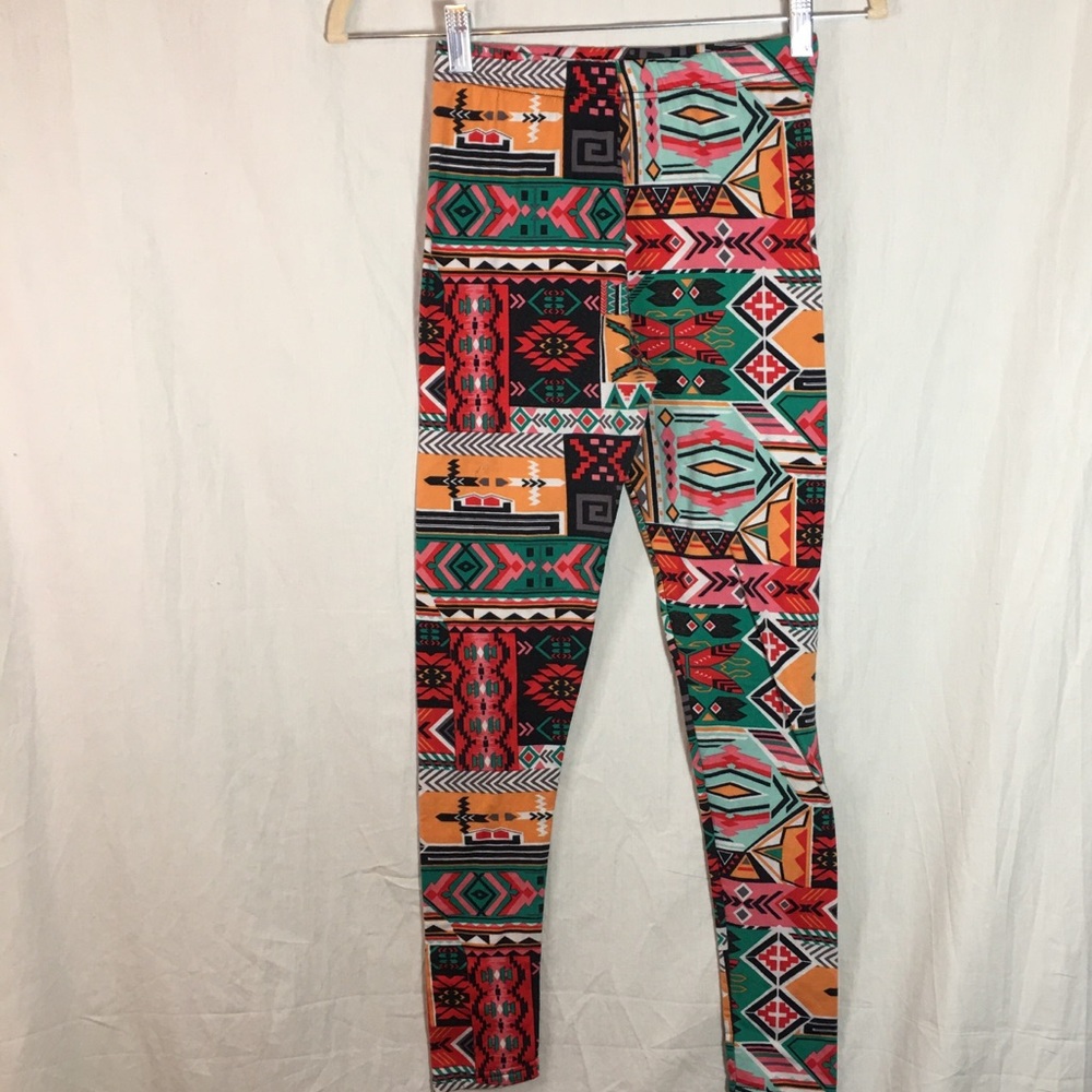 Shoshq Colorful Tribal Print Leggings Size S/M